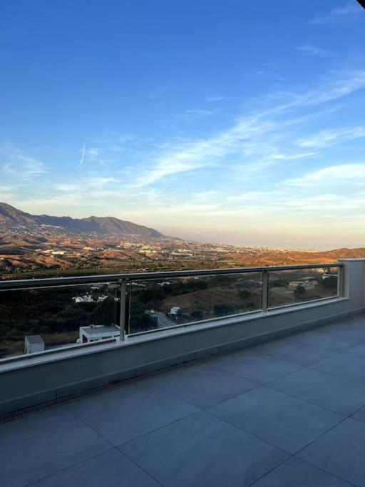 Luxury Penthouse With Sea View In La Cala Golf Resort La Cala De Mijas Exterior photo